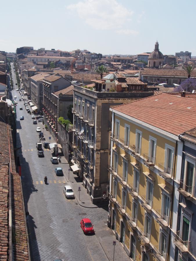 Casa Felice Nel Centro Storico, Tra Etna E Mare Apartamento Catania Exterior foto